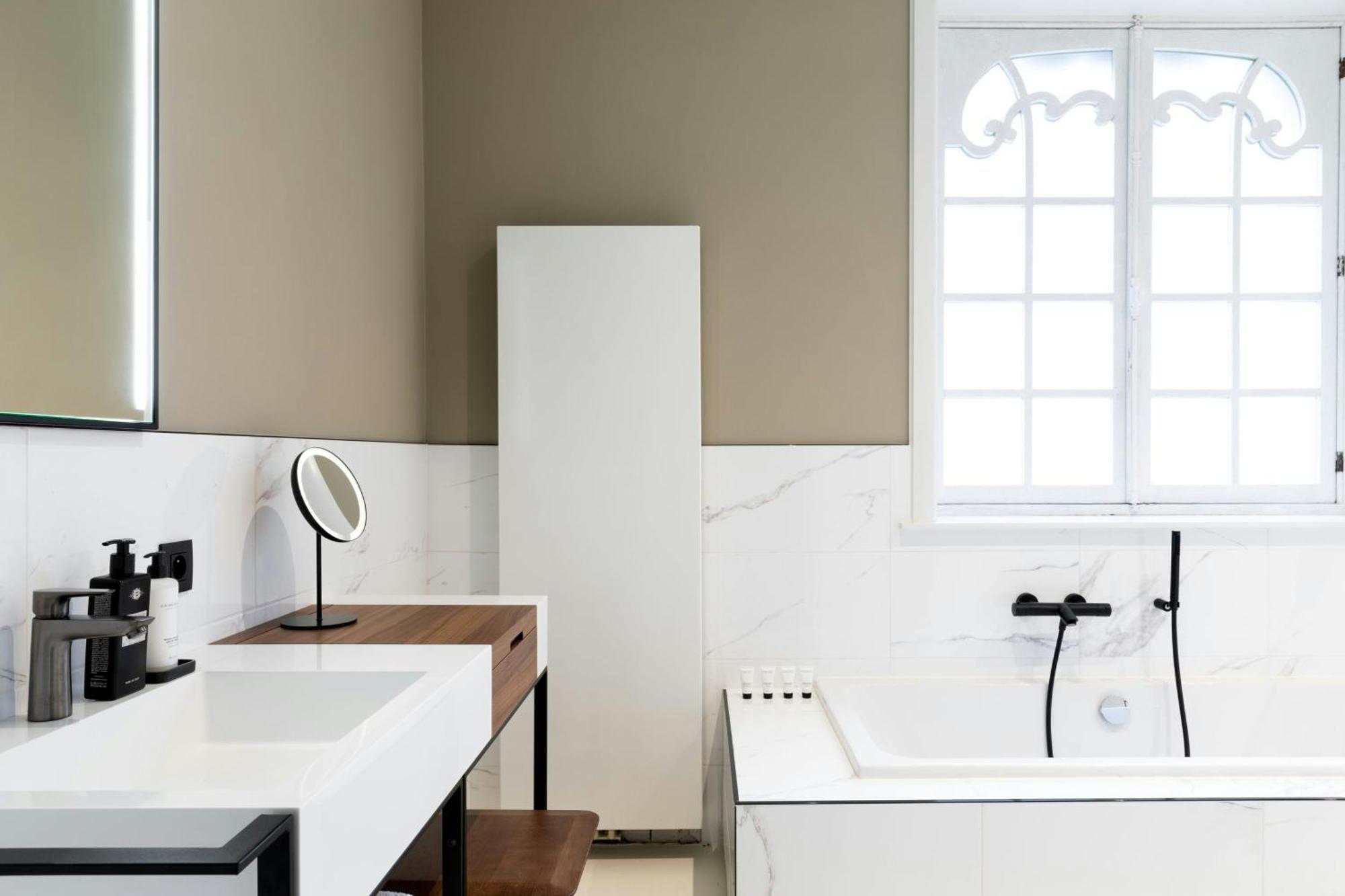 Hotel Sapphire House Antwerp, Autograph Collection By Marriott Exteriér fotografie Bathroom